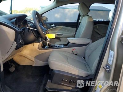 Zdjęcie 7 z 13 samochodu: 2017 FORD ESCAPE SE VIN:1FMCU0GD2HUE86126 - miniatura