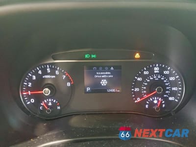 Zdjęcie 9 z 12 samochodu: 2020 KIA SOUL LX VIN:KNDJ23AU2L7064943 - miniatura