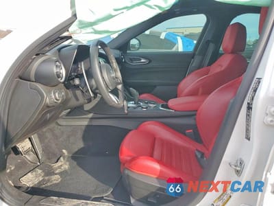 Zdjęcie 7 z 11 samochodu: 2024 ALFA ROMEO GIULIA SPRINT VIN:ZARFANAN6R7682617 - miniatura