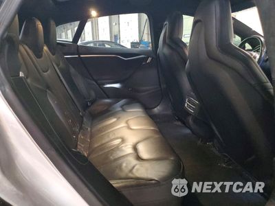 Zdjęcie 10 z 13 samochodu: 2015 TESLA MODEL S 90 VIN:5YJSA1E27FF115128 - miniatura