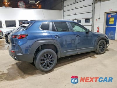 Trzecie zdjęcie samochodu z tyłu: 2025 MAZDA CX-50 PREMIUM VIN:7MMVABDM9SN368341 - miniatura
