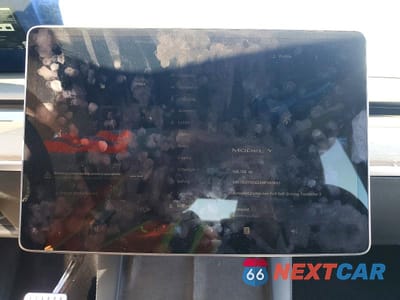 Zdjęcie 9 z 12 samochodu: 2022 TESLA MODEL Y VIN:7SAYGDEE6NF561843 - miniatura