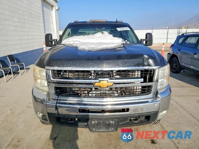 Piąte zdjęcie samochodu w środku: 2007 CHEVROLET SILVERADO K2500 HEAVY DUTY VIN:1GCHK23677F517795 - miniatura