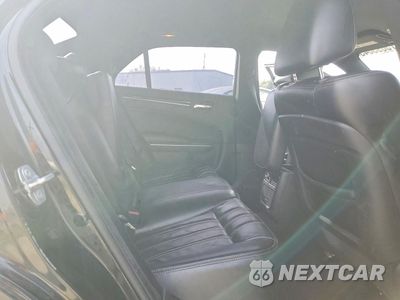 Zdjęcie 10 z 12 samochodu: 2019 CHRYSLER 300 S VIN:2C3CCABG4KH585429 - miniatura