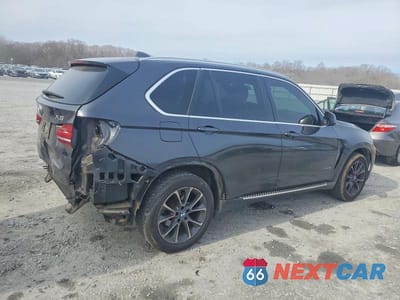 Trzecie zdjęcie samochodu z tyłu: 2017 BMW X5 SDRIVE35I VIN:5UXKR2C32H0X03545 - miniatura