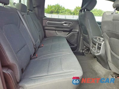 Zdjęcie 10 z 12 samochodu: 2022 RAM 1500 BIG HORN/LONE STAR VIN:1C6RREFG7NN253137 - miniatura