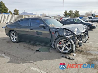 Czwarte zdjęcie samochodu z boku: 2008 DODGE CHARGER R/T VIN:2B3LA53H38H103107 - miniatura