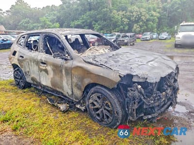 Czwarte zdjęcie samochodu z boku: 2025 BMW X3 30 XDRIVE VIN:5UX53GP08S9Z97483 - miniatura