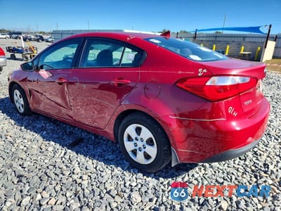 Drugie zdjęcie samochodu z przodu: 2015 KIA FORTE LX VIN:KNAFX4A65F5393244 - miniatura