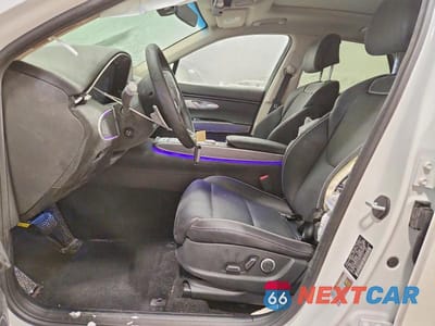 Zdjęcie 7 z 13 samochodu: 2025 GENESIS GV70 2.5T STANDARD VIN:KMUMADTB7SU211157 - miniatura
