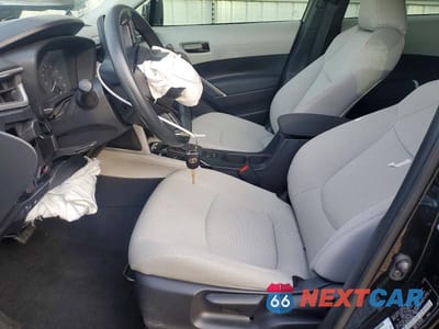 Zdjęcie 7 z 13 samochodu: 2024 TOYOTA COROLLA CROSS L VIN:7MUAAAAG0RV079818 - miniatura