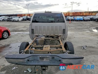 Zdjęcie 6 z 12 samochodu: 2002 CHEVROLET SILVERADO K1500 VIN:1GCEK19T12E181294 - miniatura