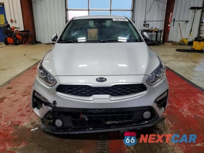Piąte zdjęcie samochodu w środku: 2020 KIA FORTE LXS VIN:3KPF24AD9LE221959 - miniatura
