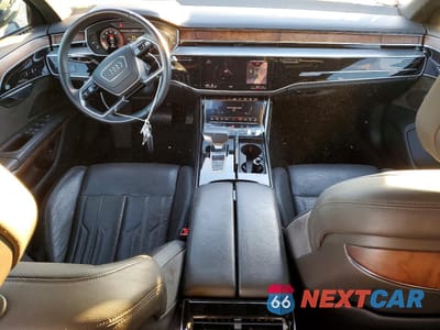 Zdjęcie 8 z 13 samochodu: 2019 AUDI A8 L VIN:WAU8DAF86KN017382 - miniatura