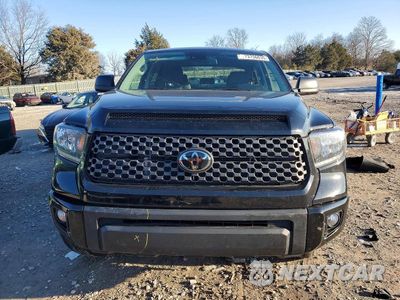 Piąte zdjęcie samochodu w środku: 2021 TOYOTA TUNDRA CREWMAX SR5 VIN:5TFDY5F11MX031939 - miniatura