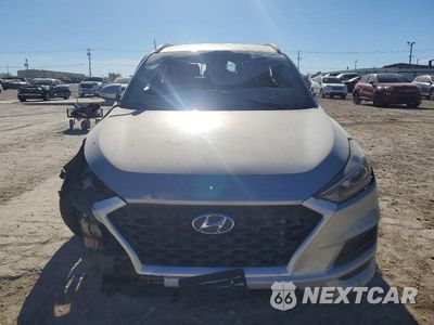 Piąte zdjęcie samochodu w środku: 2021 HYUNDAI TUCSON LIMITED VIN:KM8J33A44MU392182 - miniatura