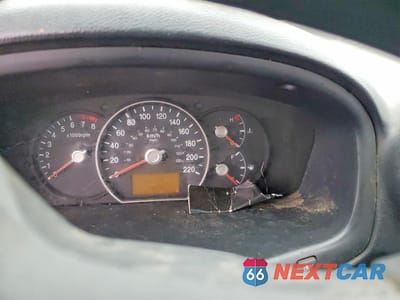 Zdjęcie 9 z 12 samochodu: 2010 KIA RONDO LX VIN:KNAHG8A82A7322811 - miniatura