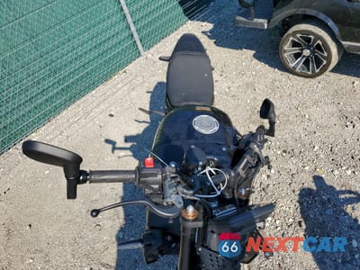 Piąte zdjęcie samochodu w środku: 2025 YAMAHA MTM890 VIN:JYARN96EXSA000919 - miniatura