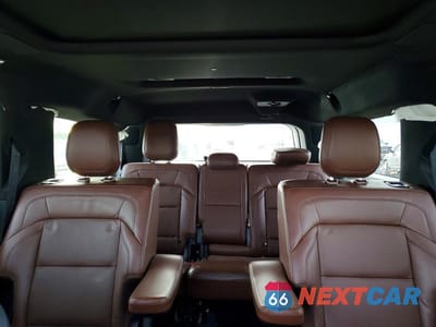 Zdjęcie 10 z 12 samochodu: 2025 LINCOLN NAVIGATOR L RESERVE VIN:5LMJJ3LG9SEL15390 - miniatura