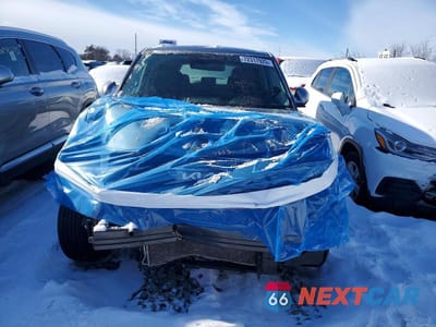 Piąte zdjęcie samochodu w środku: 2023 KIA SOUL LX VIN:KNDJ23AU5P7881751 - miniatura