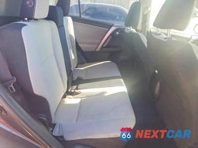 Zdjęcie 11 z 13 samochodu: 2016 TOYOTA RAV4 XLE VIN:JTMRFREV0GJ058807 - miniatura