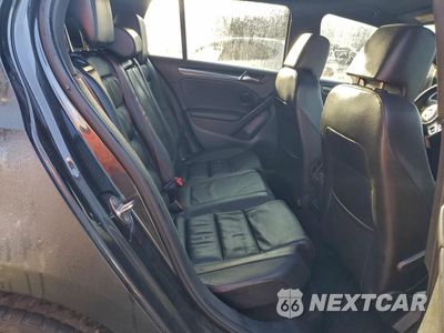 Zdjęcie 10 z 12 samochodu: 2013 VOLKSWAGEN GTI VIN:WVWHD7AJ4DW130096 - miniatura