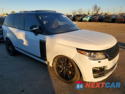 Czwarte zdjęcie samochodu z boku: 2018 LAND ROVER RANGE ROVER SUPERCHARGED VIN:SALGS2RE5JA513705 - miniatura