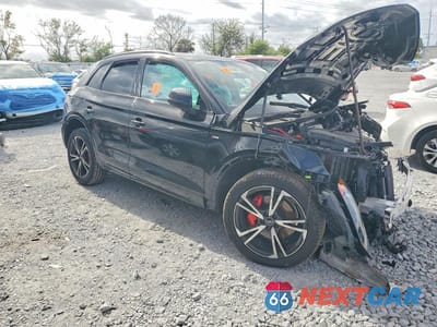 Czwarte zdjęcie samochodu z boku: 2025 AUDI Q5 PREMIUM PLUS 45 VIN:WA1EAAFY5S2053591 - miniatura