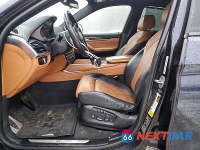 Zdjęcie 7 z 12 samochodu: 2015 BMW X6 XDRIVE50I VIN:5UXKU6C53F0F93869 - miniatura