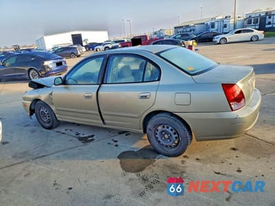 Drugie zdjęcie samochodu z przodu: 2005 HYUNDAI ELANTRA GLS VIN:KMHDN46D35U010313 - miniatura