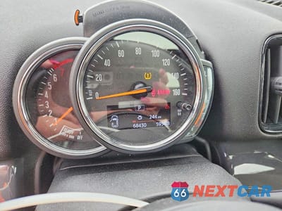 Zdjęcie 9 z 12 samochodu: 2019 MINI COOPER COUNTRYMAN ALL4 VIN:WMZYV5C52K3F58963 - miniatura