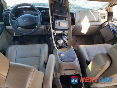 Zdjęcie 8 z 12 samochodu: 2005 FORD EXCURSION LIMITED VIN:1FMSU43P65EA50730 - miniatura