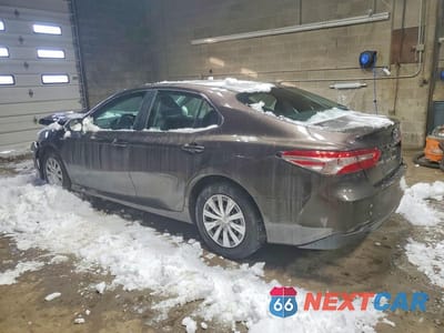 Drugie zdjęcie samochodu z przodu: 2018 TOYOTA CAMRY HYBRID LE VIN:4T1B31HKXJU500247 - miniatura