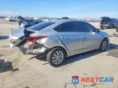 Trzecie zdjęcie samochodu z tyłu: 2018 HYUNDAI ACCENT SE VIN:3KPC24A36JE024545 - miniatura