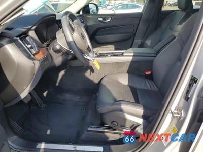 Zdjęcie 7 z 12 samochodu: 2024 VOLVO XC60 PLUS VIN:YV4H60DL0R1916008 - miniatura