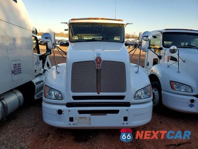 Zdjęcie 9 z 10 samochodu: 2017 KENWORTH CONSTRUCTION T400 VIN:3BKBA28X0HF158957 - miniatura