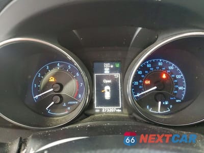 Zdjęcie 9 z 11 samochodu: 2017 TOYOTA COROLLA IM BASE VIN:JTNKARJE2HJ546725 - miniatura