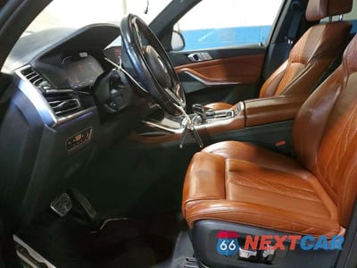 Zdjęcie 7 z 12 samochodu: 2019 BMW X7 XDRIVE50I VIN:5UXCX4C54KLB39669 - miniatura