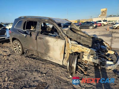 Czwarte zdjęcie samochodu z boku: 2022 MERCEDES-BENZ GLB 250 VIN:W1N4M4GB4NW174316 - miniatura