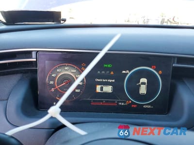 Zdjęcie 9 z 12 samochodu: 2022 HYUNDAI TUCSON VIN:5NMJECAE0NH075564 - miniatura