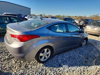 Trzecie zdjęcie samochodu z tyłu: 2013 HYUNDAI ELANTRA GLS VIN:KMHDH4AE9DU758103 - miniatura