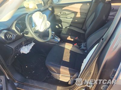 Zdjęcie 7 z 13 samochodu: 2020 NISSAN KICKS S VIN:3N1CP5BV2LL551779 - miniatura