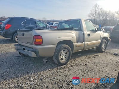 Trzecie zdjęcie samochodu z tyłu: 2001 CHEVROLET SILVERADO C1500 VIN:1GCEC14V61Z328559 - miniatura