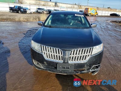Piąte zdjęcie samochodu w środku: 2010 LINCOLN MKZ VIN:3LNHL2JC7AR646647 - miniatura