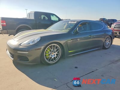 2014 PORSCHE PANAMERA S HYBRID WP0AD2A75EL044257 - główne zdjęcie licytacji z USA - miniatura