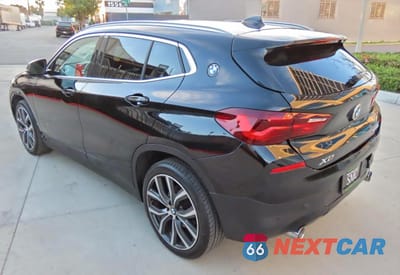 Czwarte zdjęcie samochodu z boku: 2022 BMW X2 SDRIVE28I VIN:WBXYH9C04N5U28243 - miniatura