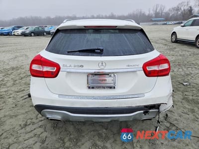 Zdjęcie 6 z 12 samochodu: 2018 MERCEDES-BENZ GLA 250 4MATIC VIN:WDCTG4GB5JJ491811 - miniatura