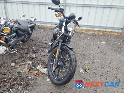 Drugie zdjęcie samochodu z przodu: 2021 HARLEY-DAVIDSON XL883 N VIN:1HD4LE217MB409407 - miniatura