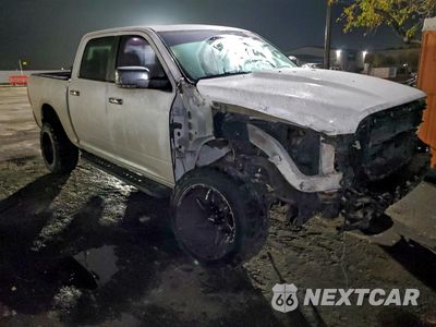 Czwarte zdjęcie samochodu z boku: 2014 RAM 1500 LONGHORN VIN:1C6RR7PT1ES104585 - miniatura
