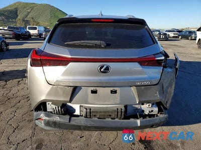 Zdjęcie 6 z 13 samochodu: 2019 LEXUS UX 200 VIN:JTHY3JBH2K2016774 - miniatura